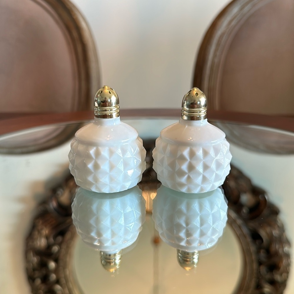 Vintage White Milk Glass Salt & Pepper Shakers Made in Japan